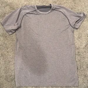 Lululemon t